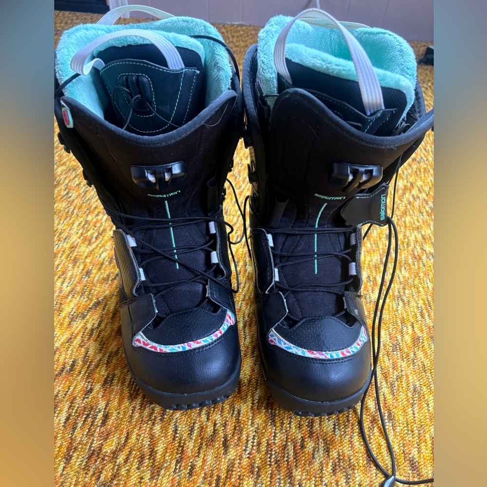 Salomon snowboard boots size 10
